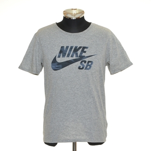 〇482339 NIKE ナイキ ○Tシャツ 半袖 クルーネック サイズS メンズ グレー プリント