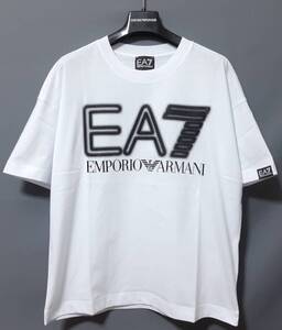 [新品] 12A(12歳) EA7 / ARMANI JUNIOR　ラバー素材のビッグロゴ入り【半袖Tシャツ】◆2024年春夏モデル　男の子用 150cm　◆色：白