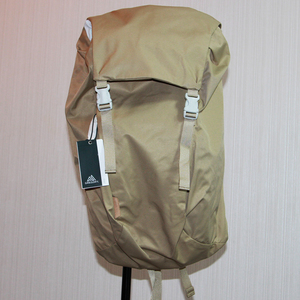 新品　保管品　グレゴリー　SNAP20　ベージュ　リュック　バックパック　　19.5L スナップ　タン　GREGORY　デイパック　アウトドア　TAN