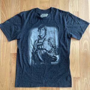 2012年 STAR WARS スターウォーズ OLD NAVY オールドネイビー ルークスカイウォーカーTシャツ 濃いグレー Mサイズ 古着