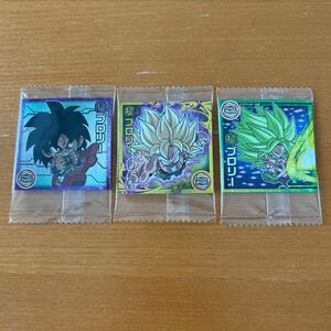 ドラゴンボール シール　ブロリー　超1-14 N 超1-15SR 超4-18N