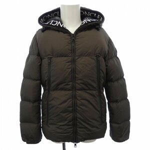 モンクレール MONCLER ダウンジャケット