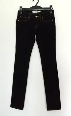 ユニクロ SKINNY FIT スキニーパンツ