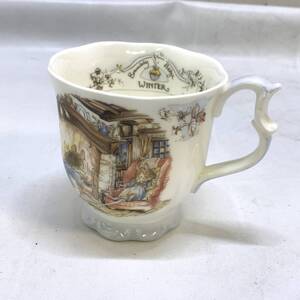 ■Royal Doulton WINTER BEAKER BRAMBLY HEDGE ロイヤルドルトン マグカップ ブランブリーヘッジ コップ 洋食器 中古品■G40046