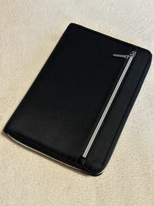 イオン購入 高級システム手帳 黒 縦22.6cm、横16.3cm、マチ2.3cm 専用 おまノート3冊付 定価約6,000円 新品未使用