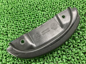 スピードトリプル シートパネル 2304231 トライアンフ(TRIUMPH) 純正 中古 トライアンフ 05-10年 シート裏 カバー 割れ欠け無し