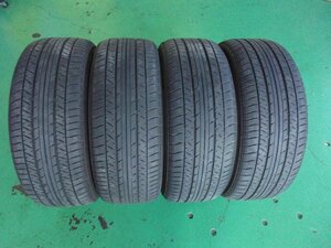 送料無料【YOKOHAMA】2018年製！BluEarth A34☆215/55R17☆8分山☆4本セット[中古タイヤ]クラウン、ヴェゼル、カムリ他