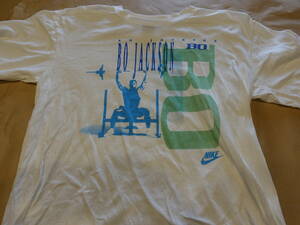 90ｓVINTAGE NIKE T-shirts　BO　JACKSON【BO bench】　銀タグ　米国製　size　L 