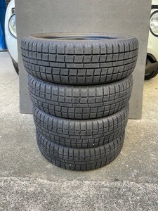 1005-2)155/65R14 トーヨータイヤガリットG5中古4本セット！山ありスタッドレスタイヤ！