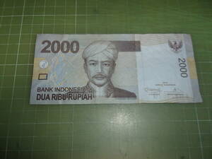 インドネシア2000ルピア紙幣（2012年）