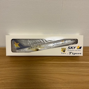 スカイマーク SKYMARK モデルプレーン タイガースジェット B737-800