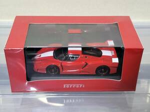 1/43 超希少未開封品 ixo Ferrari公認パッケージ Ferrari FXX 2005 FER031 フェラーリ 現代では滅多にお目にかかれないパッケージの品です