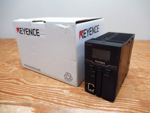 未使用品 KEYENCE キーエンス KV-8000SO (4221) CPUユニット 管理6Y0904D-B04