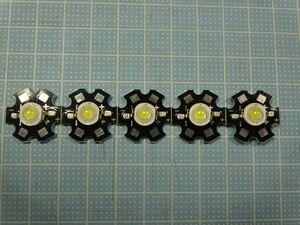 【５個セット】３W白色LED 6500K ヒートシンク付　 【送料140円～】01