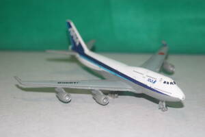 トミカ 2005製 B-747 ジャンボ 747 -400 ANA、JA8958 