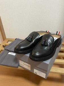 22ss新品 THOM BROWNE トムブラウン レザー タッセル ローファー　サイズ7.5 25.5cmぐらいタッセルローファー