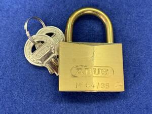 KK454　ＡＢＵＳ　№８４/３５　中古　南京錠1個　鍵2個