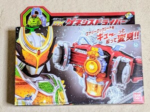 【即決・新品・送料無料】 DX ゲネシスドライバー ＆ メロンエナジーロックシード 仮面ライダー鎧武 変身ベルト 斬月・真 呉島貴虎 BANDAI