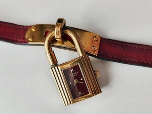 ジャンク品 HERMES ケリーウォッチ レディース腕時計 レッド文字盤 不動品