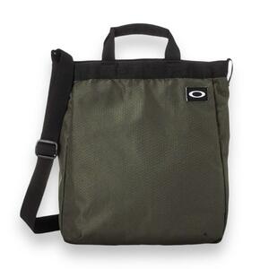 【美品】OAKLEY オークリー　ESSENTIAL SHOULDER BAG　グリーン