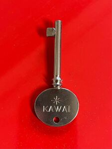 KAWAI アップライトピアノの鍵 レトロ