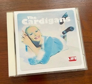 カーディガンズ★The Cardigans 大出世作 Life／ヒット曲「カーニヴァル」ほかスウェーデン・ポップ・ブームの火付け役的作品。