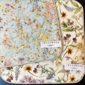 新品 リバティ ミニタオルハンカチ 2枚セット LIBERTY Wild Flowers