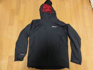 berghaus HELIONIK　LOFT INSHEL　JACKET バーグハウス　GORE-TEX+ハイドロロフト（中綿）ジャケット　ブラック実寸LLいかがですか！！