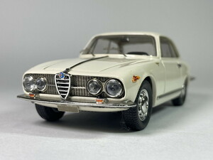 アルファロメオ Alfa Romeo 2600 スプリント Sprint 1/43 - バン Bang