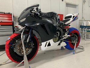 HONDA　　CBR250R　MC41　CBR300R　　HRC　　　　　フロントアジャストスタンド　BA00-220BFM　　　　　