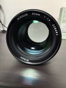 Nikon ニコン NIKKOR 85mm F1.4 カメラレンズ 