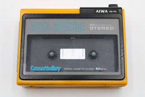 【ジャンク扱い】AIWAアイワ「カセットボーイ HS-P2 ステレオポータブルカセットプレーヤー」 Cassette Boy イエロー 昭和レトロ