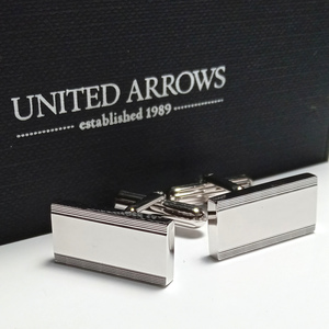 【uac554】UNITED ARROWS　ユナイテッドアローズ 　カフス　カフリンクス　シルバー　ミラータイプ　カットデザイン　レクタングル/長方形