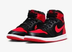 Nike  Jordan1 Retro High OG Satin Bred