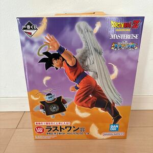 新品未開封　一番くじ ドラゴンボール 未来への決闘　ラストワン賞　孫悟空(界王様付き) MASTERLISE フィギュア　全1種