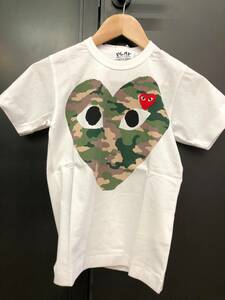 COMME des GARCONS PLAY　白Tシャツ　レディースXSサイズ　AZ-241