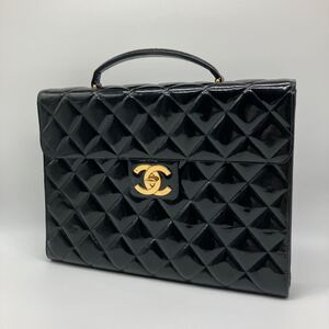 美品 CHANEL シャネル エナメル デカココマーク マトラッセ ブリーフケース ビジネスバッグ ハンドバッグ ブラック ゴールド金具