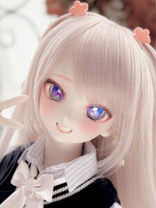 【eMO+h】DDH-06 セミホワイト肌 ソフビ盛りカスタムヘッド＋レジンアイ（難あり※説明文をご確認下さい）