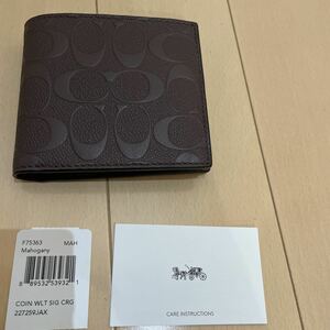 送料無料　未使用　COACH コーチ　2つ折り財布 シグネチャー柄 F75363 アウトレット マホガニー　メンズ