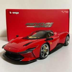 ★ブラーゴ／burago：Signature Series：1/18 ★フェラーリ デイトナ SP3／FERRARI DAYTOND SP3 (Red／Open／ルーフが着脱可能) ☆used