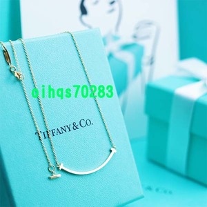 ♪即決♪新品　未使用 TIFFANY &Co. ティファニー Tスマイルネックレス　イエローゴールド