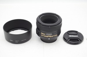 【適格請求書発行】美品 Nikon ニコン AF-S NIKKOR 50mm F1.8G 単焦点レンズ フード付【アルプスカメラ】241107b