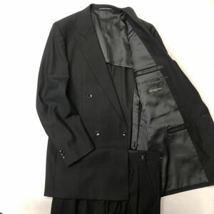 礼服買うならココ【高級礼服★サイズA8】新品タグ付き　国産ウール100% 4つボタンダブルスーツ　漆黒フォーマル　 2タック　アジャスター