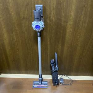 810【注目】Dyson コードレス掃除機 Dyson 動作品 バッテリー少ない