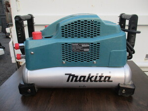 ★makita / マキタ　エアコンプレッサ　AC461XLH★