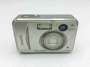 F24■【通電/動作/精度未確認】富士フイルム FUJIFILM FinePix A345 コンパクトデジタルカメラ 本体 シルバー コンデジ 現状品 ジャンク品