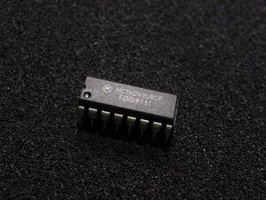 ★★★モトローラ　Motorola　MC14049UB (Hex Inverting Buffer) １個 新品★★★