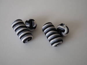 【カフス】3色ループ 黒/グレー/ホワイト ゴムカフス Black/Gray/White Cufflinks