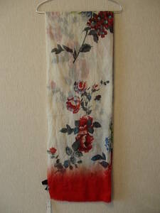 ●伊勢丹取り扱い イタリア製 pinto ストール 花柄 （未使用です） ピント 首巻き