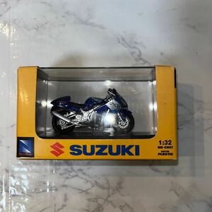 ニューレイ 1/32 スズキ ハヤブサ 隼 SUZUKI GSX1300R HAYABUSA NewRay ミニカー　モデルカー